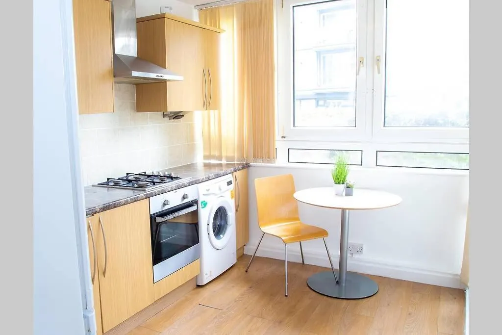 Shoreditch Hoxton Large 3 Bed Garden Flat Free Parking Aor Only London United Kingdom