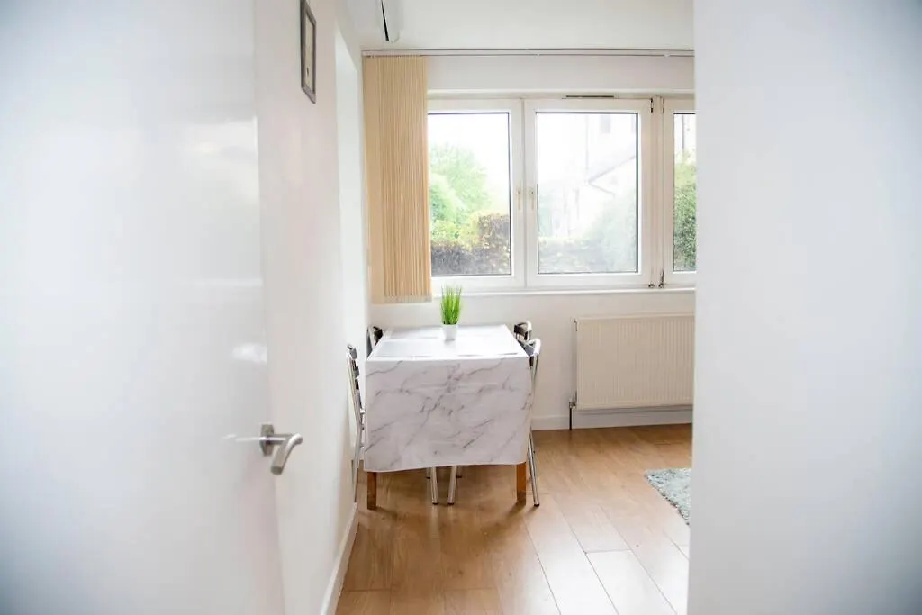 Apartment Shoreditch Hoxton Large 3 Bed Garden Flat Free Parking Aor Only London United Kingdom