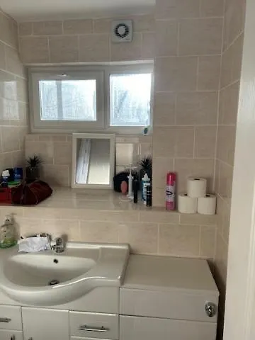 Shoreditch Hoxton Large 3 Bed Garden Flat Free Parking Aor Only London